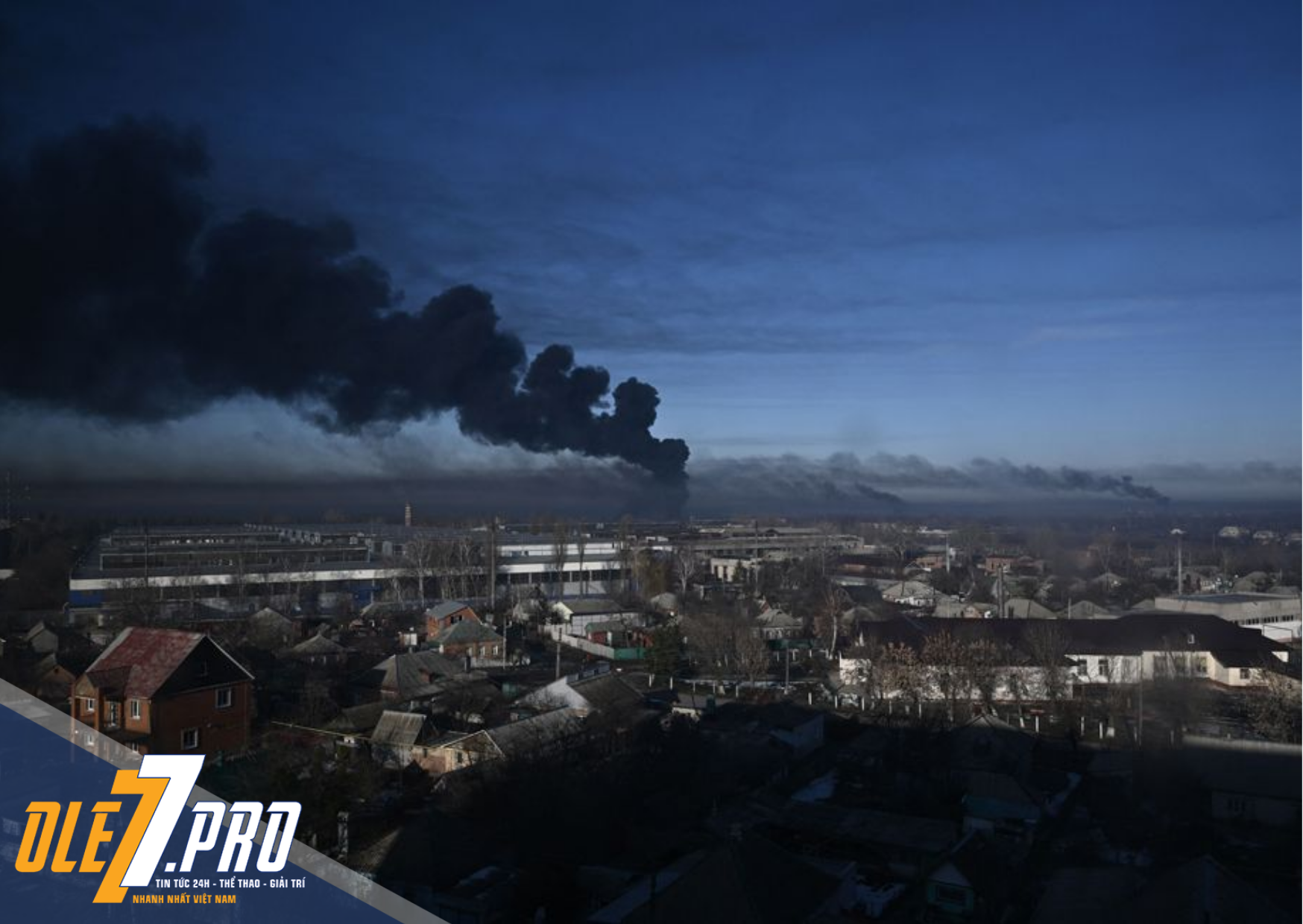 Ukraine bị bao trùm bởi khói lửa