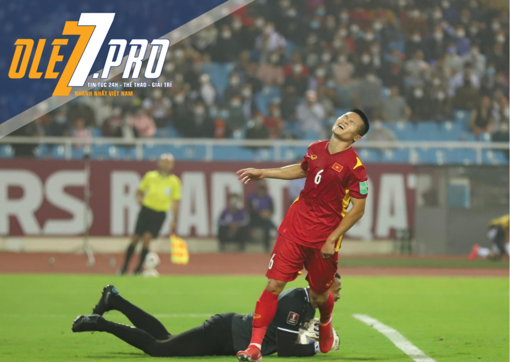 Các cầu thủ Việt Nam dứt điểm thiếu chính xác