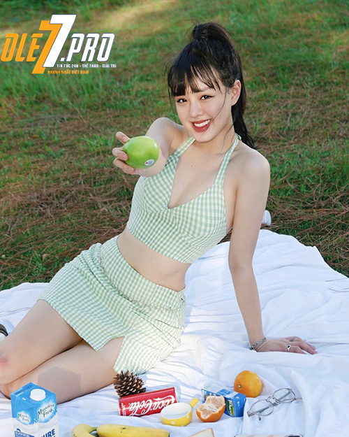 Ngô Thảo Trang - MC Gen Z sexy bậc nhất của cộng đồng PUBG MOBILE