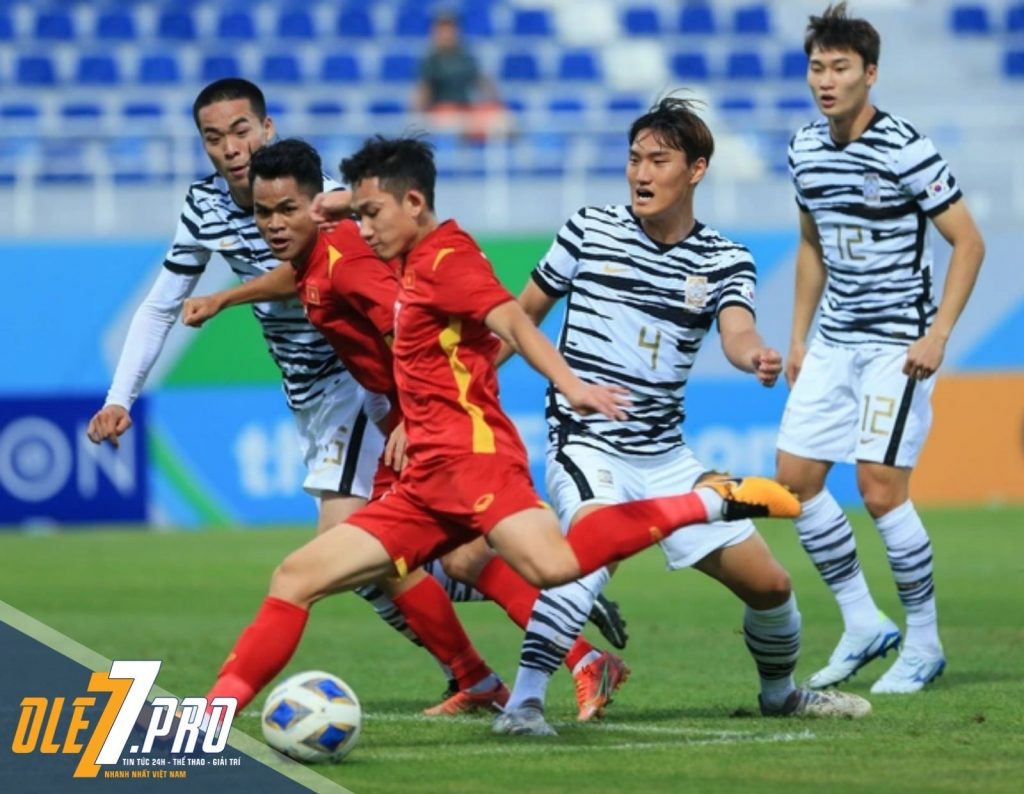 U23 Hàn Quốc tấn công quyết liệt từ giây phút đầu tiên